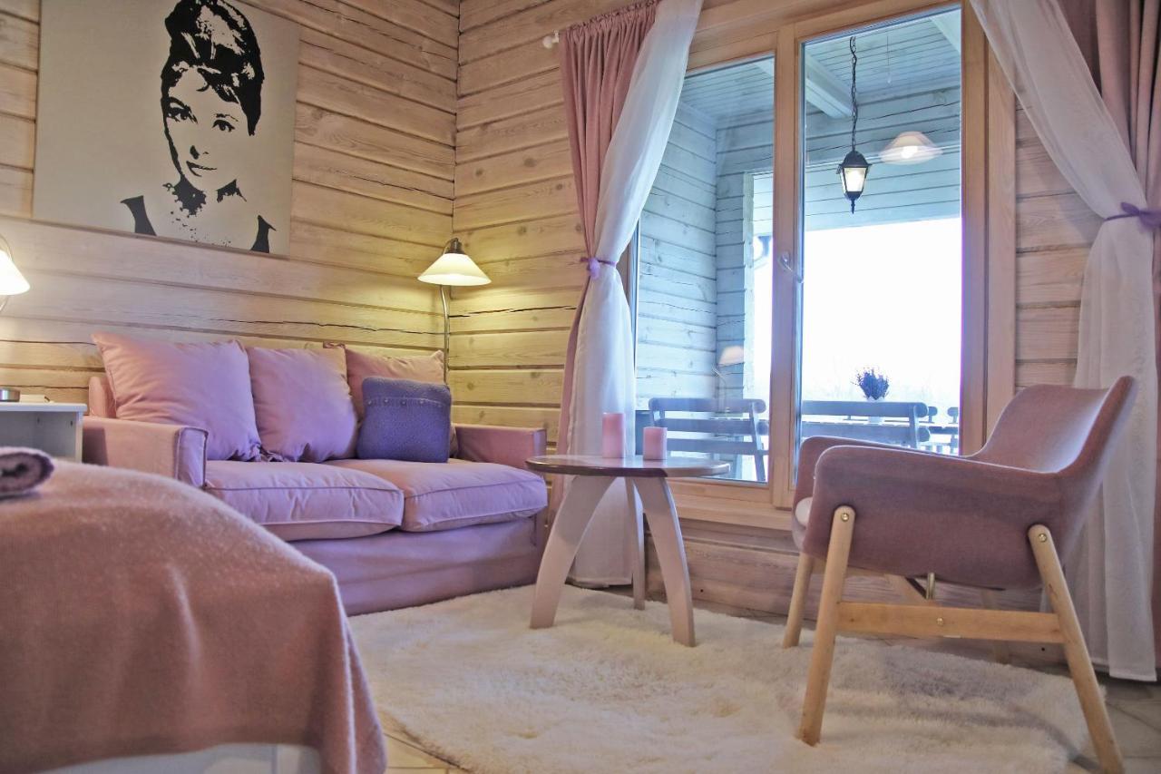 Lavender Village Kiemeliai Exteriör bild